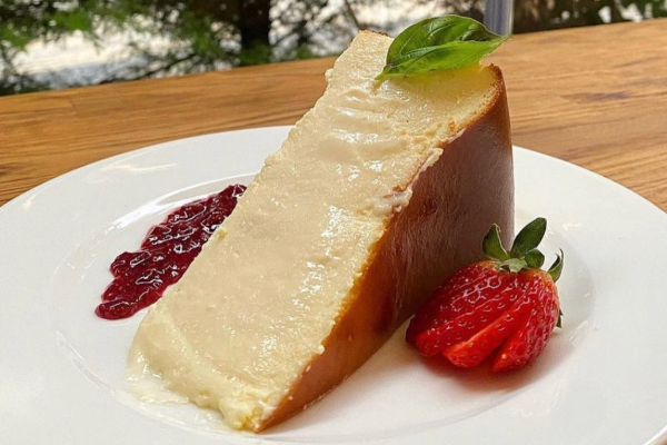 San Sebastian Cheesecake