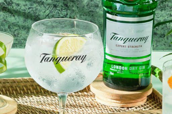 Tanqueray Cin Tek